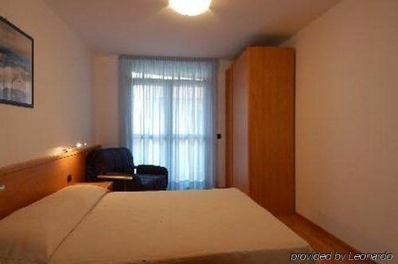 Aparthotel Esperya Линьяно-Саббьядоро Экстерьер фото