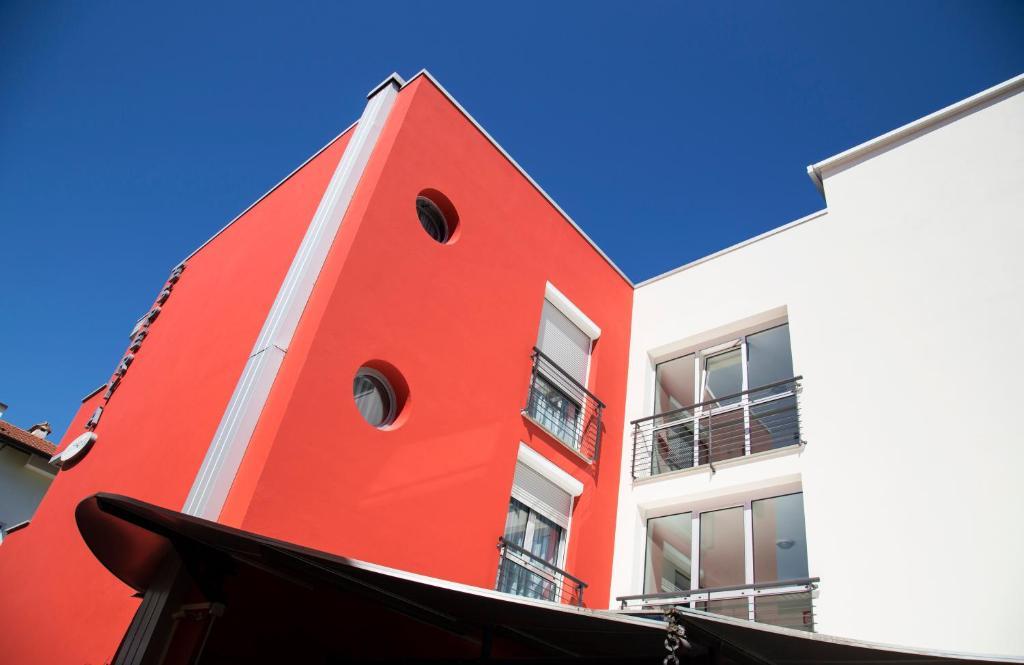 Aparthotel Esperya Линьяно-Саббьядоро Экстерьер фото